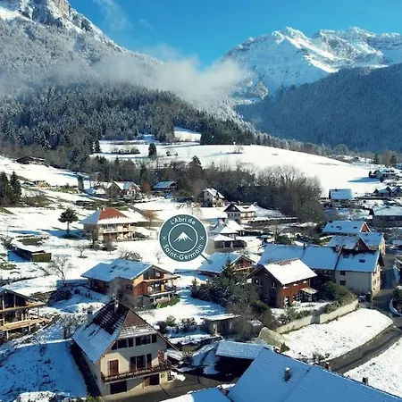 Casa vacanze L'abri De Saint-germain, Between And Mountains Talloires