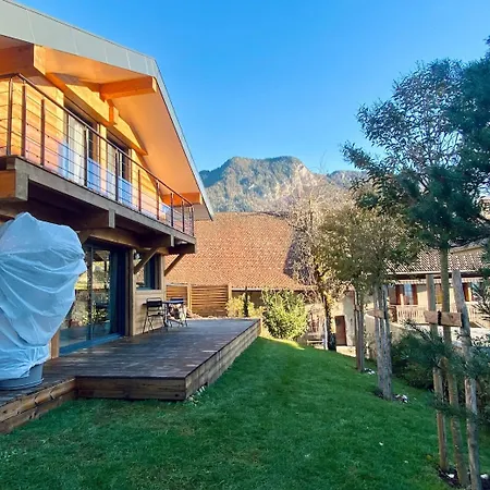 Holiday home L'abri De Saint-germain, Between And Mountains *